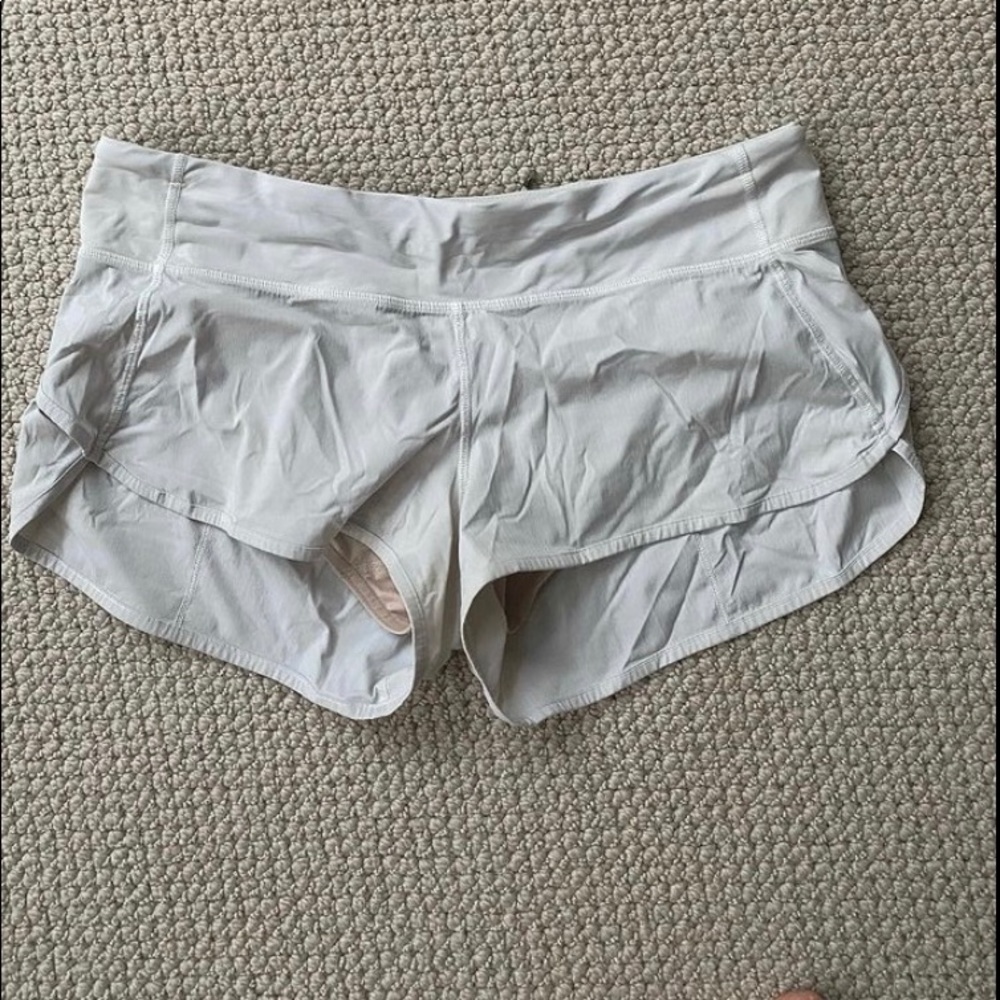 white lululemon shorts